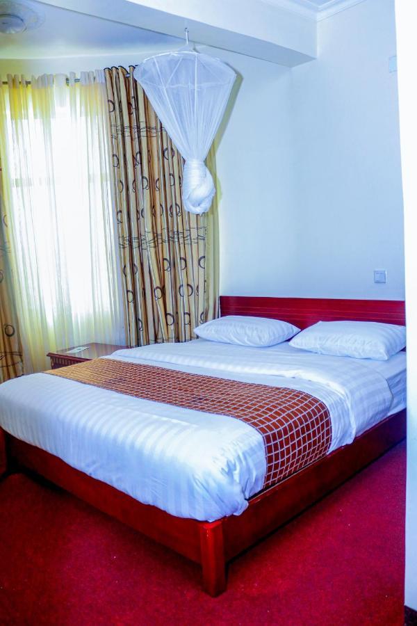 Splendid Hotel Muhanga Eksteriør billede